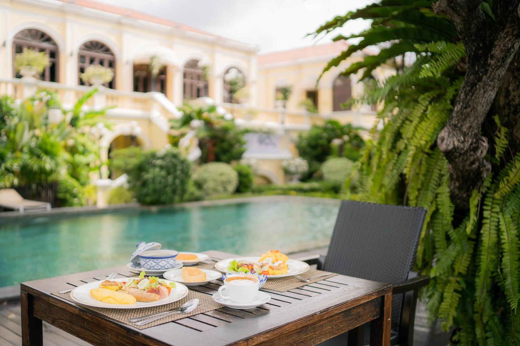 Praya Palazzo (Adults Only) Hotell Bangkok Exteriör bild