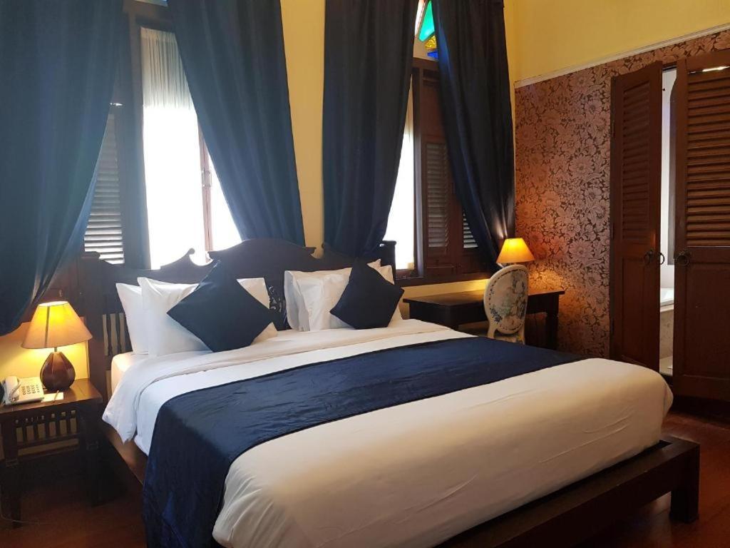 Praya Palazzo (Adults Only) Hotell Bangkok Exteriör bild