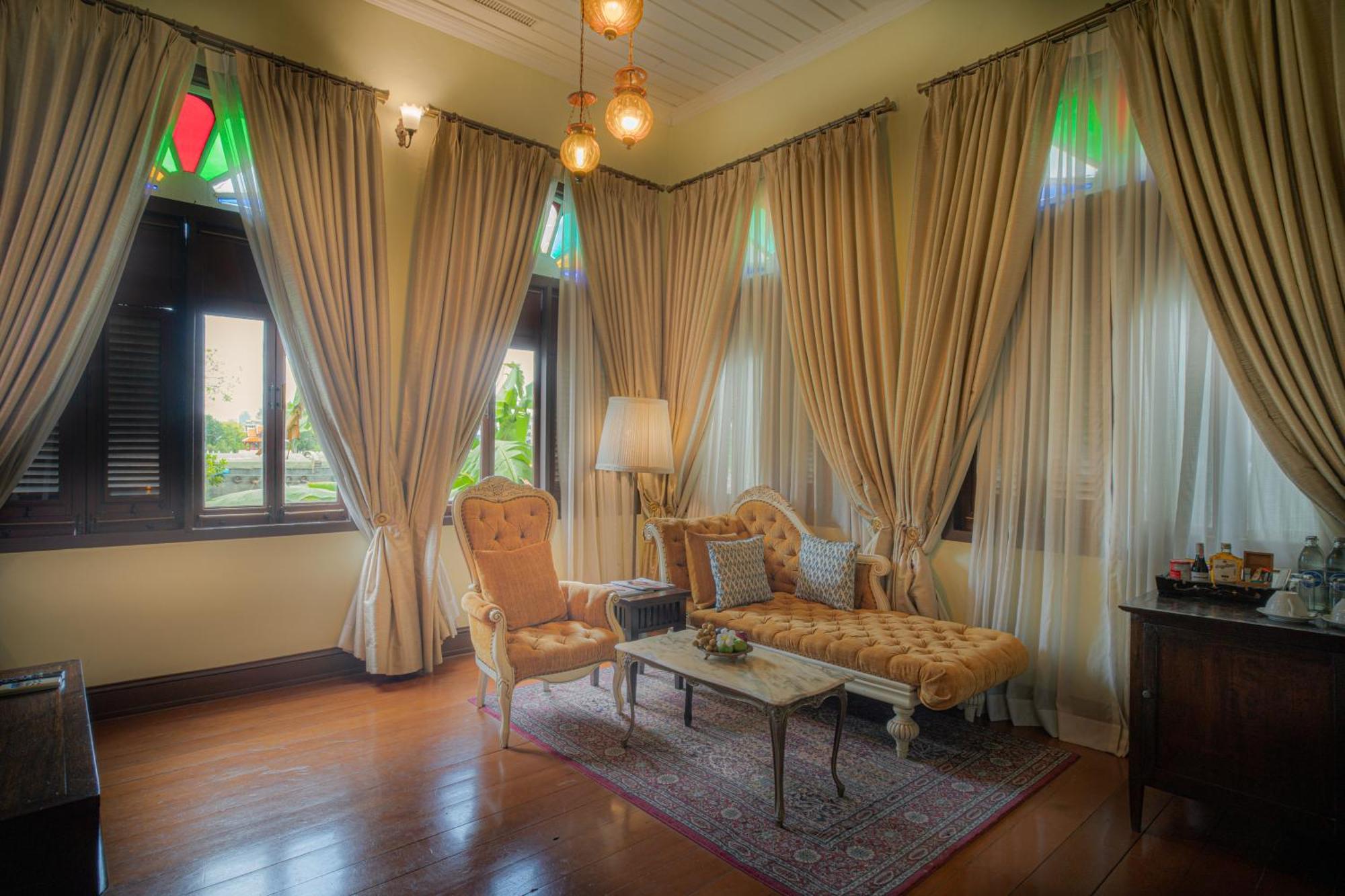 Praya Palazzo (Adults Only) Hotell Bangkok Exteriör bild