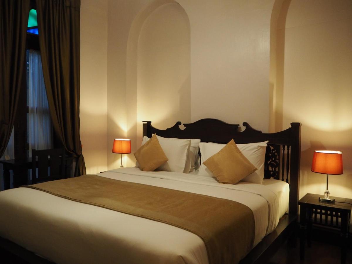 Praya Palazzo (Adults Only) Hotell Bangkok Exteriör bild